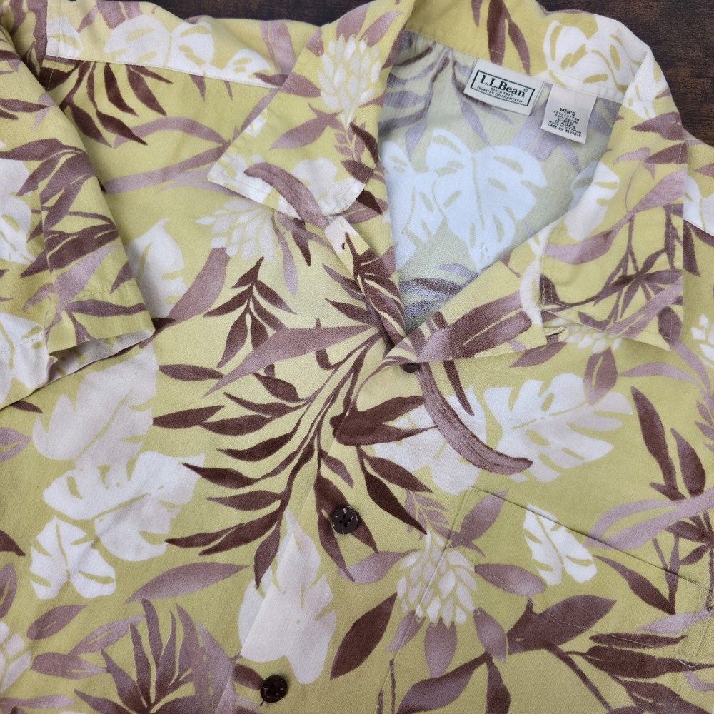 LL Bean Men's Hawaiian‎ Camp Shirt Rayon Blend Yellow Brown Floral Size L